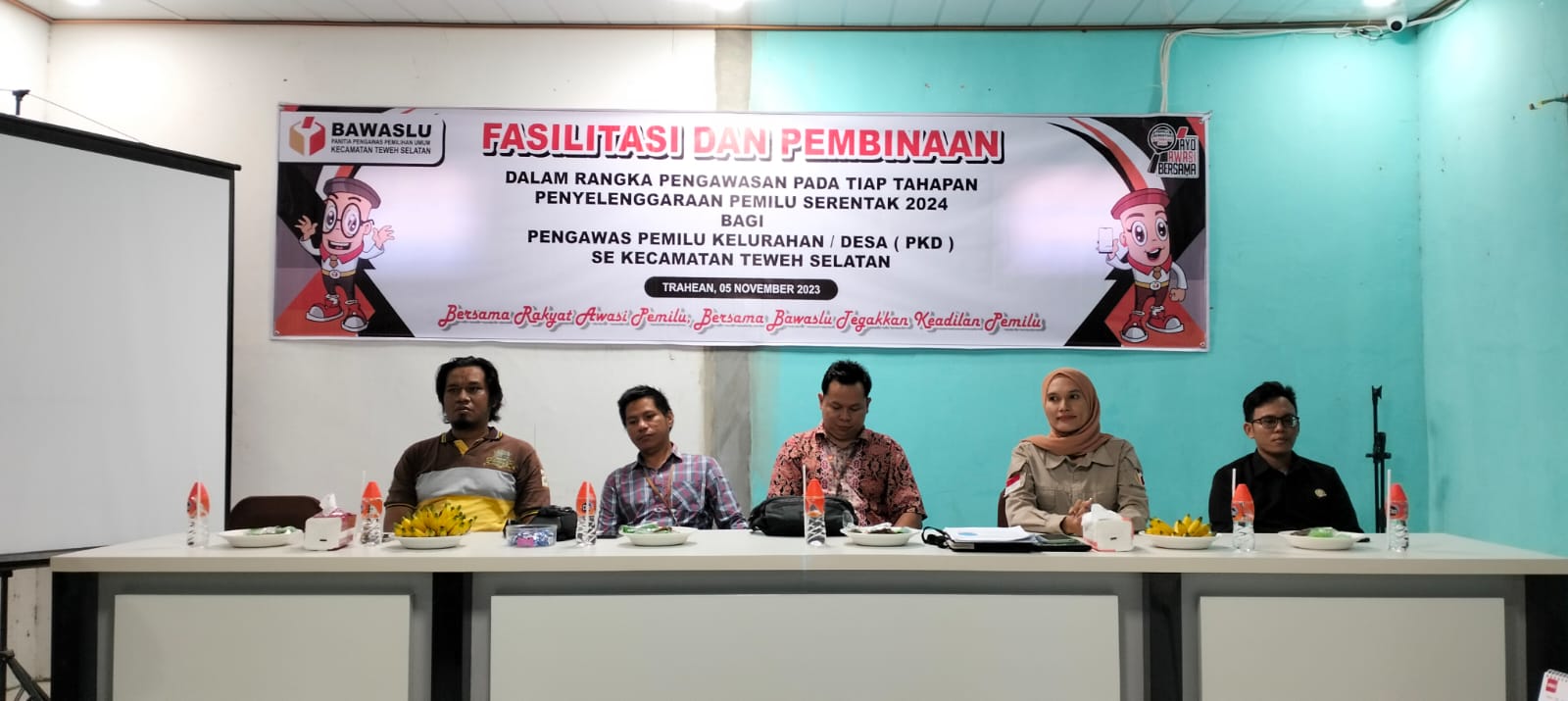 Demi Terciptanya Peningkatan Kapasitas Pengawasan, Bawaslu Barut Gelar Fasilitasi Dan Pembinaan Pengawasan PKD Se-Kecamatan Teweh Selatan