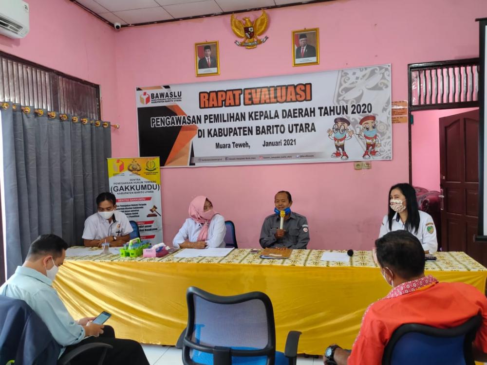 Bawaslu Kabupaten Barito Utara Gelar Rapat Evaluasi