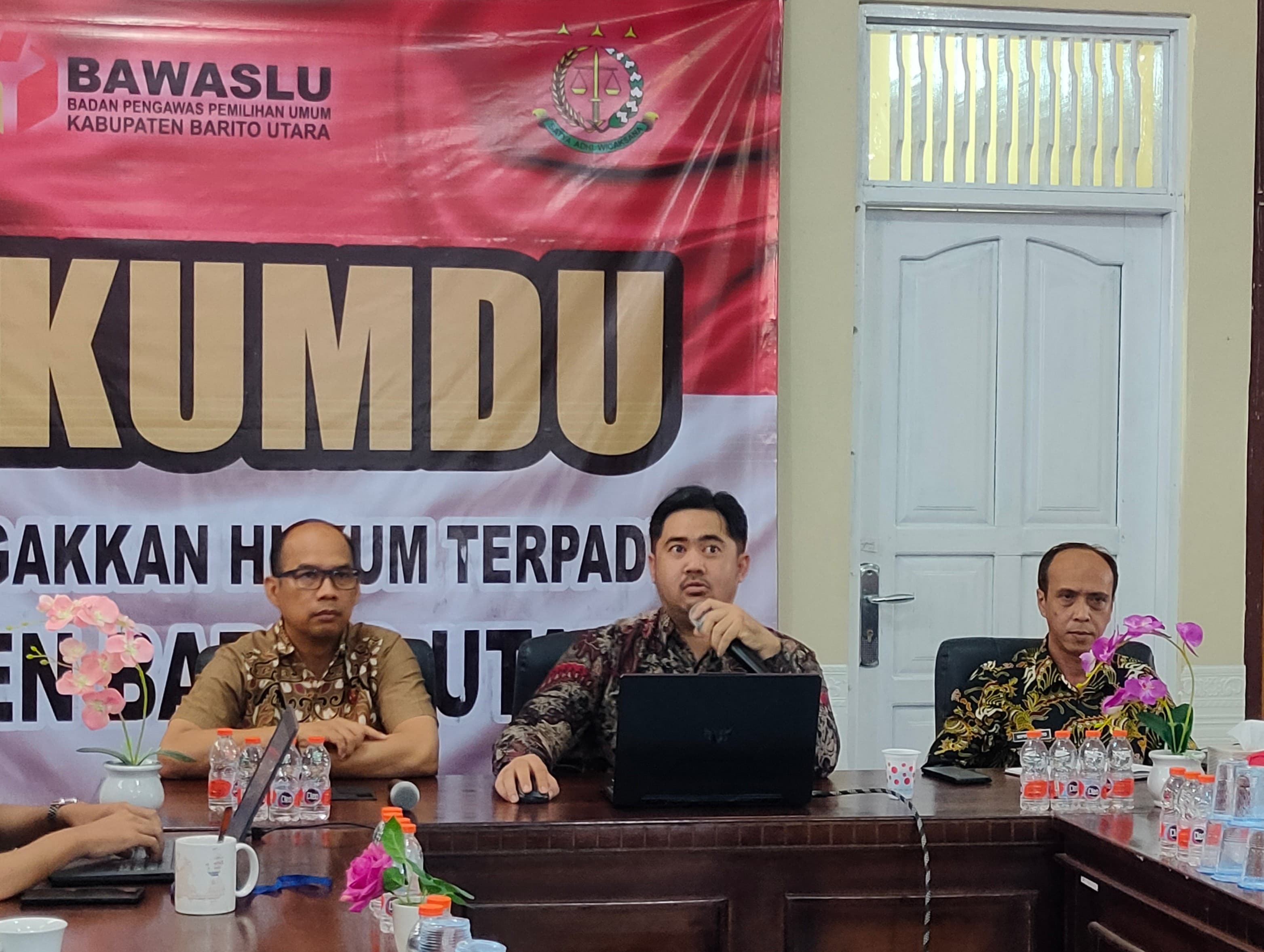 Diskusi "Coffee Morning", Bawaslu Barut Ajak Parpol Gelar Kegiatan Publik Sesuai Aturan