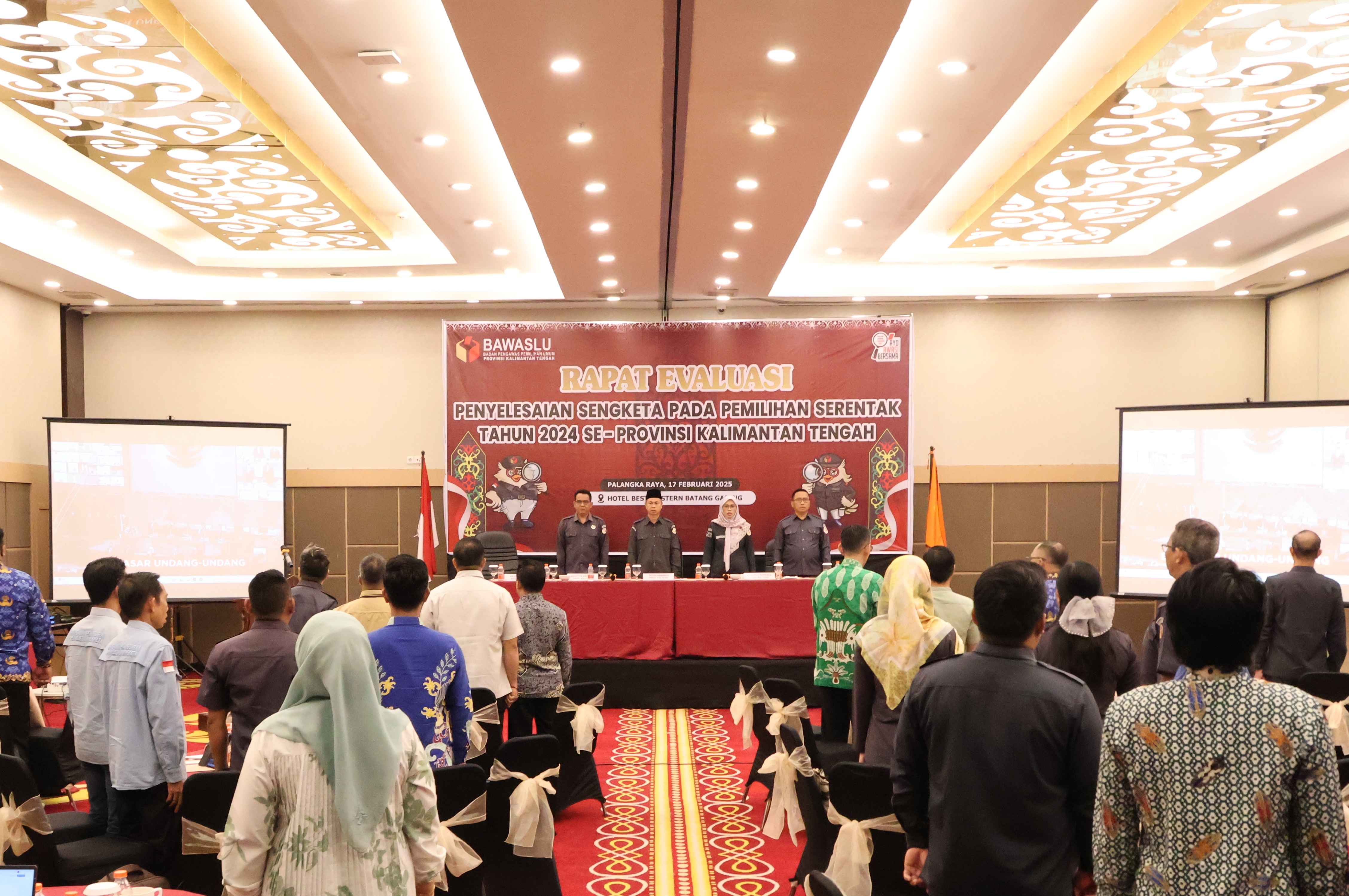 Rapat Evaluasi Penyelesaian Sengketa Di Best Western Hotel Palangka Raya