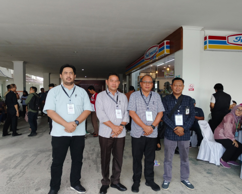 Ketua Adam Bersama Paslon Gogo-Helo