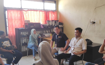 Rapat Koordinasi Bawaslu dan KPU Barut Terkait LADK