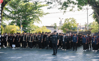Apel Siaga Pengawasan Pemilihan Serentak 2024 di Lapangan Kantor Setda Kab. Barito Utara