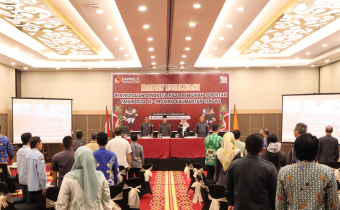 Rapat Evaluasi Penyelesaian Sengketa Di Best Western Hotel Palangka Raya