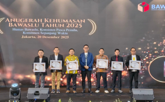 Bawaslu Barito Utara Menerima Penghargaan Anugrah Kehumasan Bawaslu RI, Jakarta(20/12/2025).