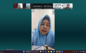 Anggota Bawaslu Kalteng Siti Wahidah menyampaikan arahannya pada rapat via daring, Selasa(20/1/2026).